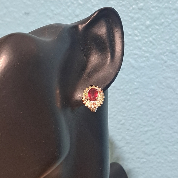 7x5mm Oval cut ruby w multicolored sapphire accent 925 w 14kwgp NWT - Picture 4 of 8